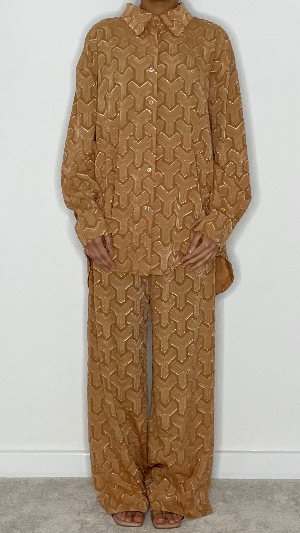 Dania Textured Two Piece Top and Trouser Co-ord