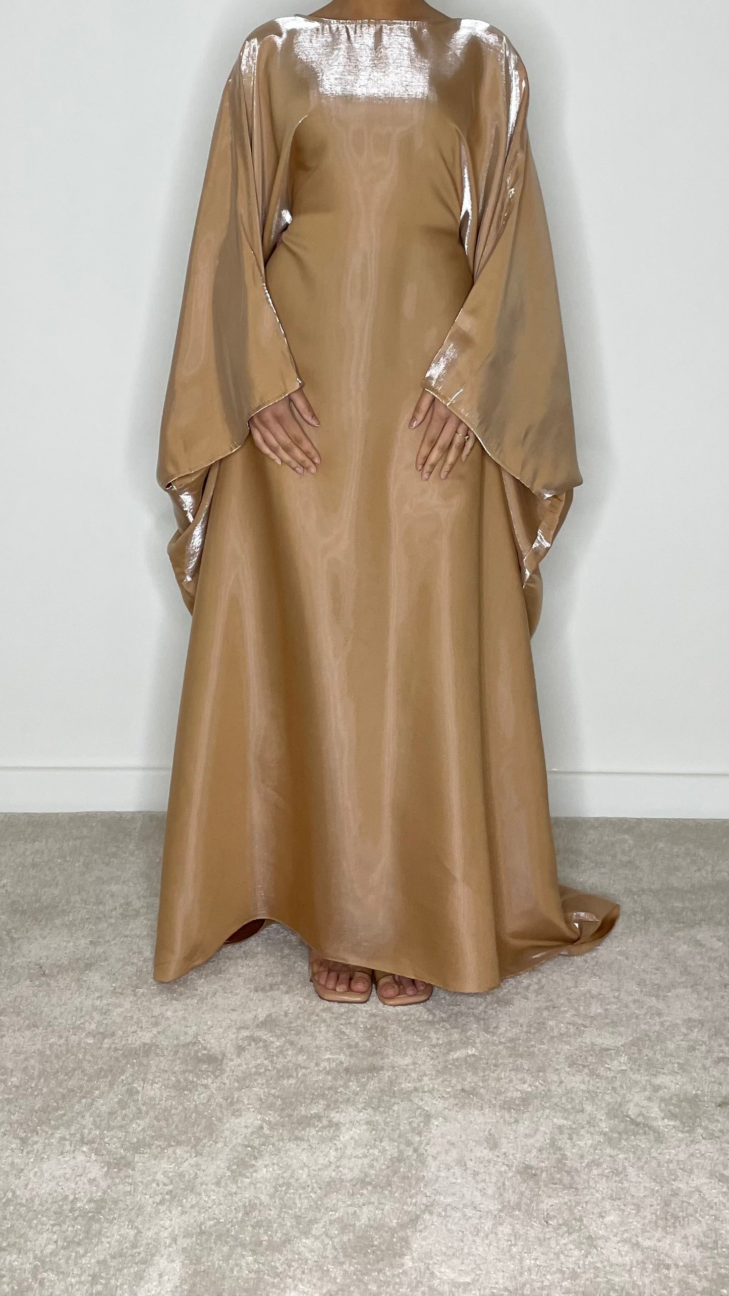 Reem Shimmer Kaftan