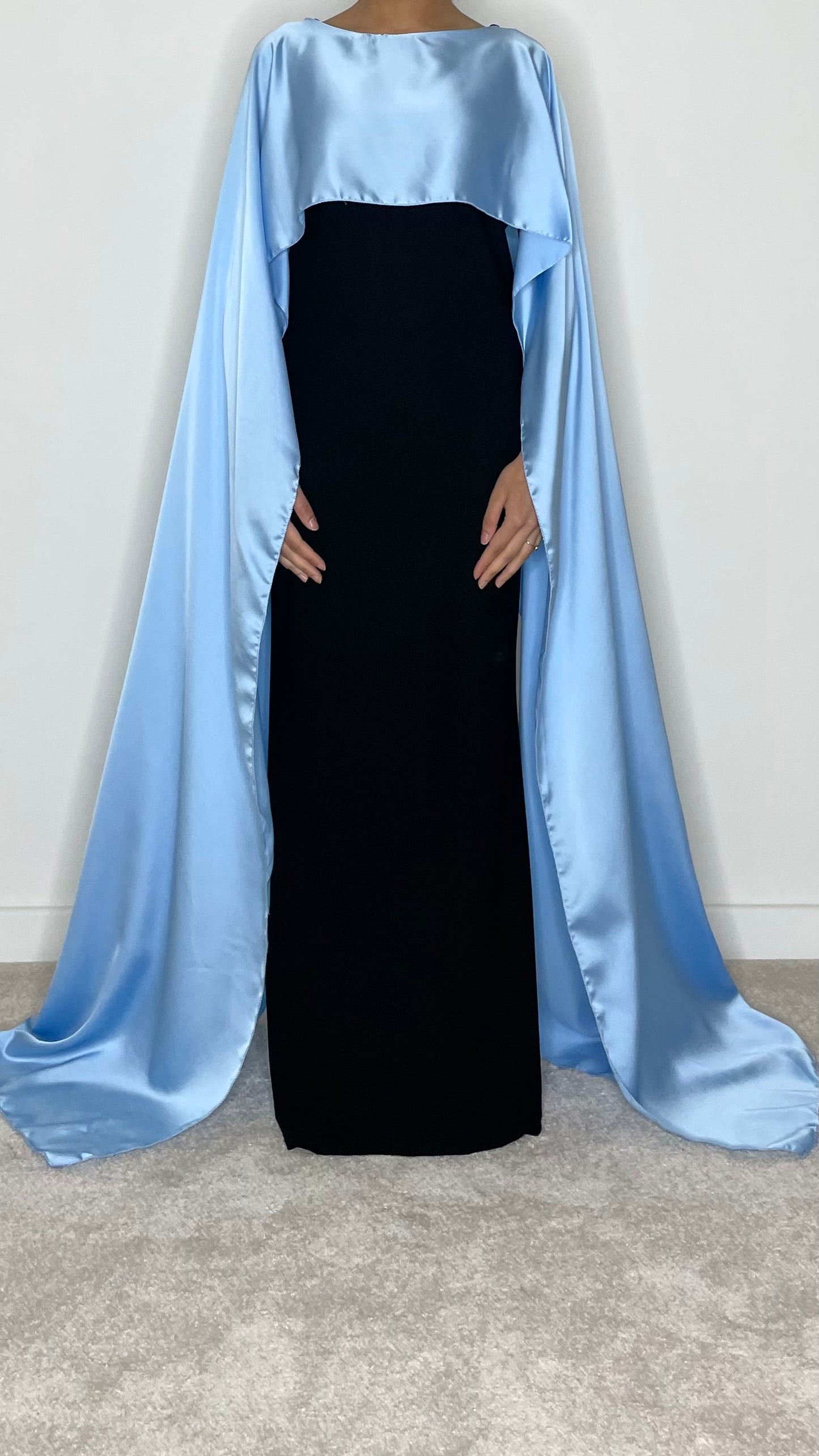 Huda Sleeveless Maxi Cape Dress