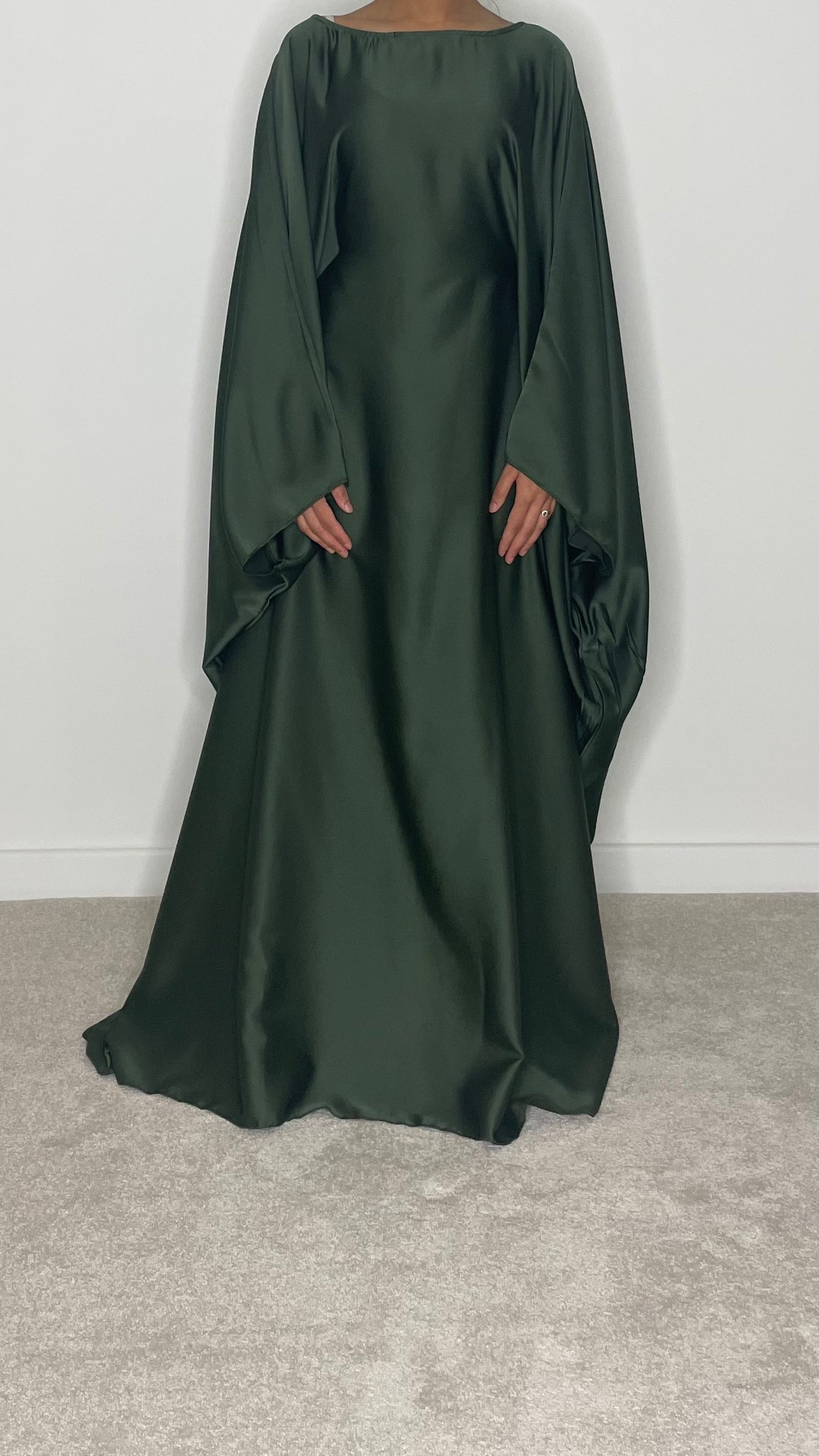 Reem Satin Kaftan