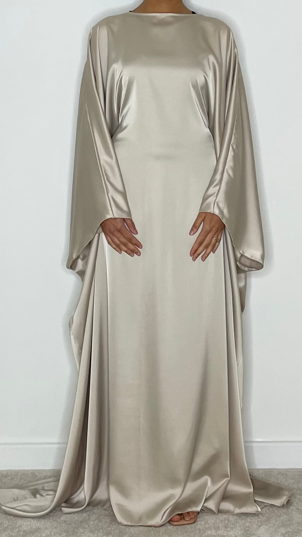 Reem Satin Kaftan